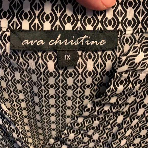 Tunic top - Picture 2 of 3